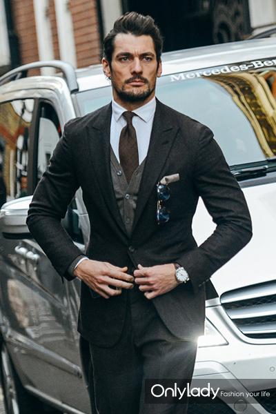 00003David-Gandy-Tommy-Ton